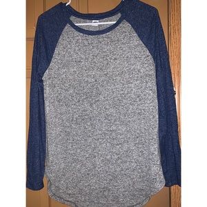 Old Navy long sleeve tee.